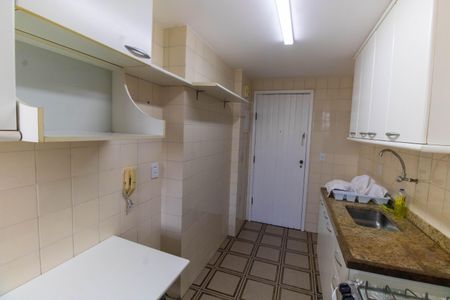 Apartamento à venda com 129m², 3 quartos e 2 vagasCozinha e Área de Serviço