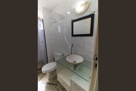 Apartamento à venda com 129m², 3 quartos e 2 vagas Apartamento à venda com 129m², 3 quartos e 2 vagasBanheiro Social