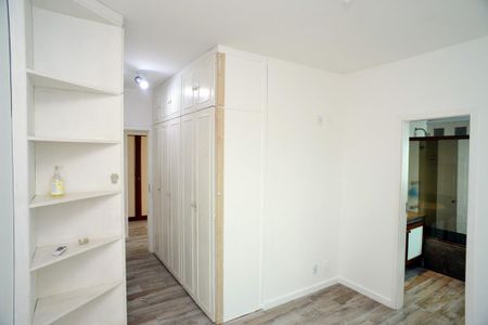 Apartamento para alugar com 156m², 4 quartos e 2 vagas Apartamento para alugar com 156m², 4 quartos e 2 vagasSuíte Principal