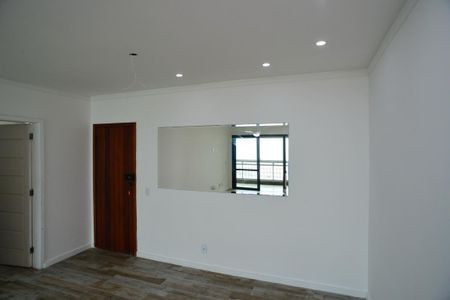 Apartamento para alugar com 156m², 4 quartos e 2 vagas Apartamento para alugar com 156m², 4 quartos e 2 vagasSala