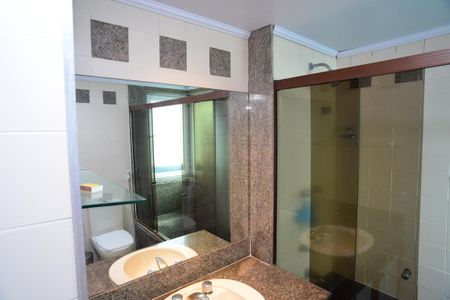 Apartamento para alugar com 156m², 4 quartos e 2 vagas Apartamento para alugar com 156m², 4 quartos e 2 vagasBanheiro Suíte Principal