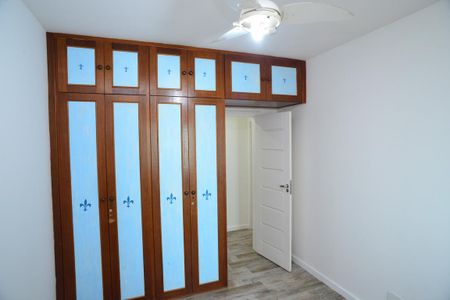 Apartamento para alugar com 156m², 4 quartos e 2 vagas Apartamento para alugar com 156m², 4 quartos e 2 vagasQuarto 1