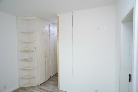 Apartamento para alugar com 156m², 4 quartos e 2 vagas Apartamento para alugar com 156m², 4 quartos e 2 vagasSuíte Principal