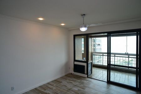 Sala de apartamento para alugar com 4 quartos, 156m² em Barra da Tijuca, Rio de Janeiro