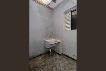 Casa para alugar com 50m², 1 quarto e sem vagaÁrea de Serviço