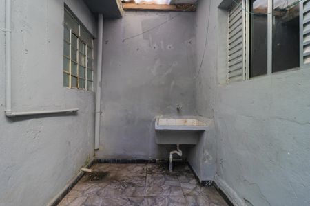 Casa para alugar com 50m², 1 quarto e sem vagaÁrea de Serviço