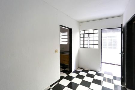 Casa para alugar com 60m², 1 quarto e sem vaga Casa para alugar com 60m², 1 quarto e sem vagaSala