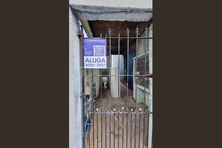 Plaquinha de casa para alugar com 1 quarto, 60m² em Parque Pinheiros, Taboão da Serra