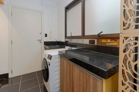 Apartamento à venda com 121m², 3 quartos e 3 vagasÁrea de Serviço