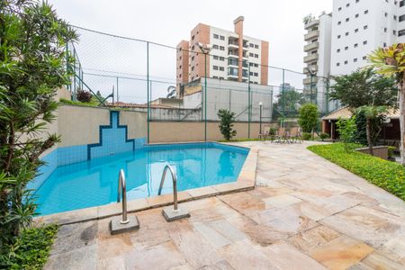 Apartamento à venda com 121m², 3 quartos e 3 vagasPiscina