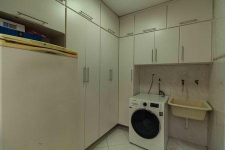 Área de Serviço de casa para alugar com 3 quartos, 120m² em Vila Dom Pedro I, São Paulo