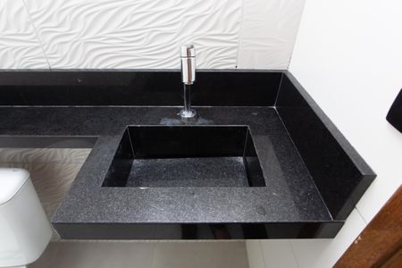 Apartamento para alugar com 70m², 3 quartos e sem vaga Apartamento para alugar com 70m², 3 quartos e sem vagaBanheiro 2