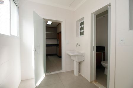 Apartamento à venda com 92m², 2 quartos e 1 vagaÁrea de Serviço