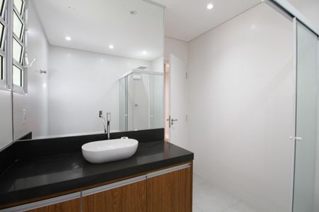 Apartamento à venda com 92m², 2 quartos e 1 vagaBanheiro