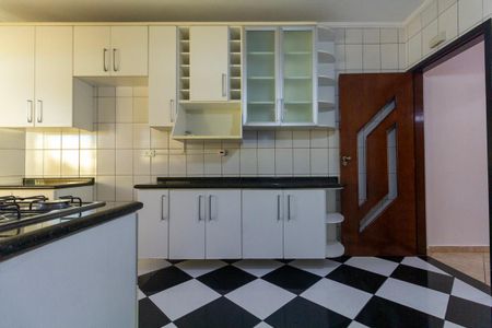 Casa para alugar com 75m², 3 quartos e 2 vagasCozinha