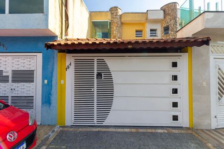 Casa para alugar com 75m², 3 quartos e 2 vagasFachada