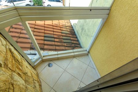 Sacada de casa para alugar com 3 quartos, 75m² em Jardim Arize, São Paulo