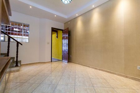 Casa para alugar com 75m², 3 quartos e 2 vagasSala