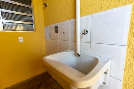 Casa para alugar com 75m², 3 quartos e 2 vagasÁrea de Serviço