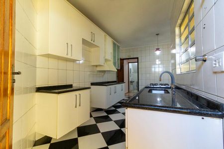 Casa para alugar com 75m², 3 quartos e 2 vagasCozinha