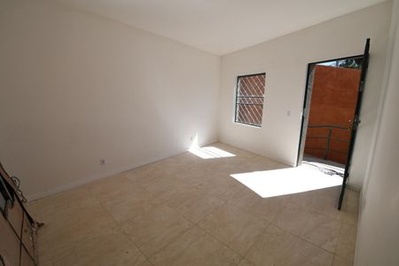Sala de casa para alugar com 2 quartos, 80m² em Jardim Primavera, Campinas