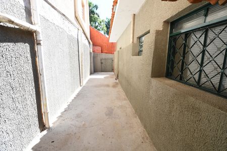 Casa para alugar com 80m², 2 quartos e 2 vagasÁrea de Serviço