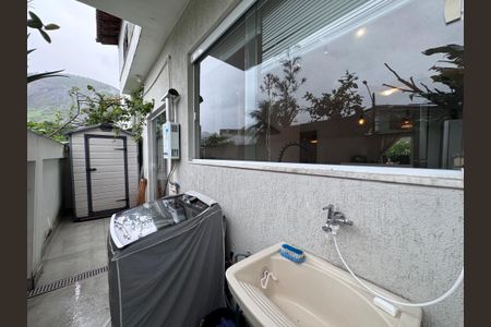 Casa de condomínio para alugar com 55m², 2 quartos e 2 vagas Casa de condomínio para alugar com 55m², 2 quartos e 2 vagasÁrea de Serviço