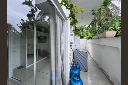 Casa de condomínio para alugar com 55m², 2 quartos e 2 vagas Casa de condomínio para alugar com 55m², 2 quartos e 2 vagasÁrea de Serviço