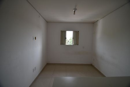 Quarto de kitnet/studio para alugar com 1 quarto, 35m² em Jardim Santa Genebra, Campinas