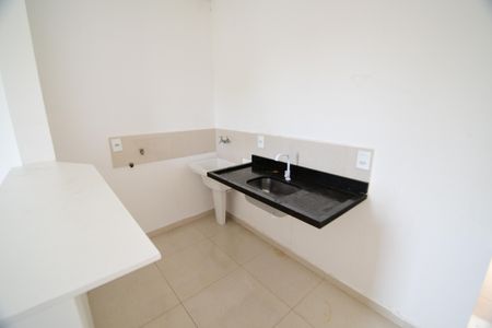 Cozinha de kitnet/studio para alugar com 1 quarto, 35m² em Jardim Santa Genebra, Campinas
