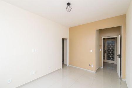 Sala de apartamento à venda com 3 quartos, 70m² em Bonsucesso, Rio de Janeiro
