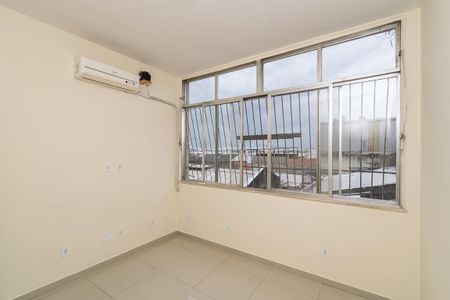 Quarto 2 de apartamento à venda com 3 quartos, 70m² em Bonsucesso, Rio de Janeiro