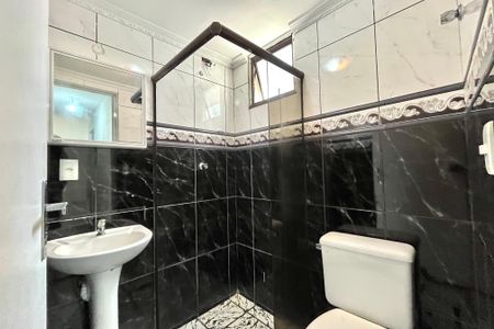 Apartamento à venda com 51m², 2 quartos e 1 vaga Apartamento à venda com 51m², 2 quartos e 1 vagaBanheiro