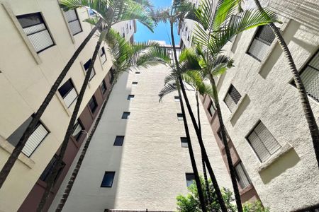 Apartamento à venda com 51m², 2 quartos e 1 vaga Apartamento à venda com 51m², 2 quartos e 1 vagaFachada do bloco