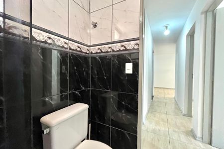 Apartamento à venda com 51m², 2 quartos e 1 vaga Apartamento à venda com 51m², 2 quartos e 1 vagaBanheiro