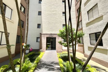 Apartamento à venda com 51m², 2 quartos e 1 vaga Apartamento à venda com 51m², 2 quartos e 1 vagaFachada do bloco
