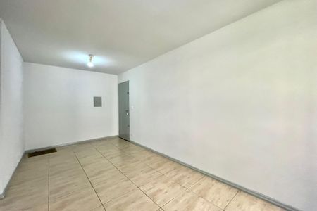 Apartamento à venda com 51m², 2 quartos e 1 vaga Apartamento à venda com 51m², 2 quartos e 1 vagaSala
