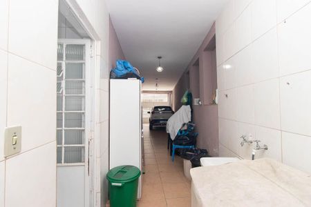 Casa à venda com 214m², 3 quartos e 2 vagas Casa à venda com 214m², 3 quartos e 2 vagasÁrea de Serviço