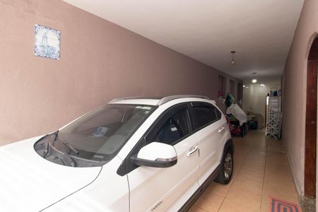 Casa à venda com 214m², 3 quartos e 2 vagas Casa à venda com 214m², 3 quartos e 2 vagasGaragem
