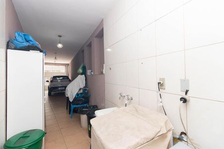 Casa à venda com 214m², 3 quartos e 2 vagas Casa à venda com 214m², 3 quartos e 2 vagasÁrea de Serviço