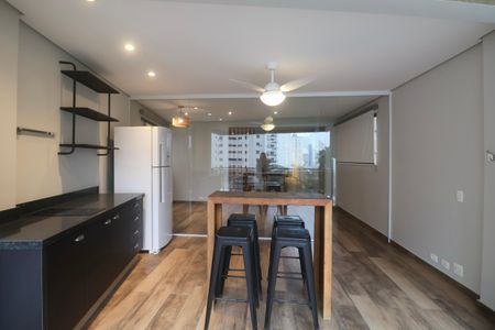 Apartamento para alugar com 194m², 4 quartos e 2 vagasSala