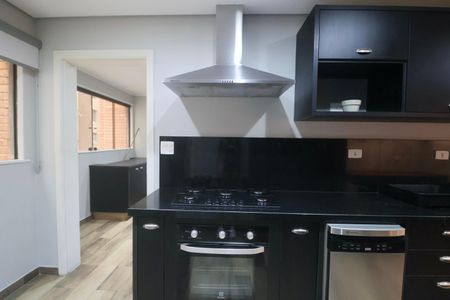 Apartamento para alugar com 194m², 4 quartos e 2 vagasCozinha e Área de Serviço