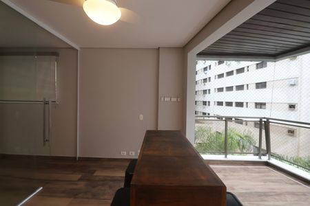 Apartamento para alugar com 194m², 4 quartos e 2 vagasSala