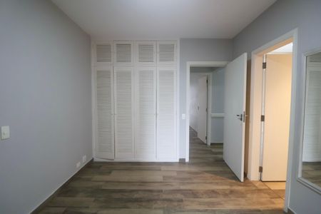Apartamento para alugar com 194m², 4 quartos e 2 vagasSuíte 2