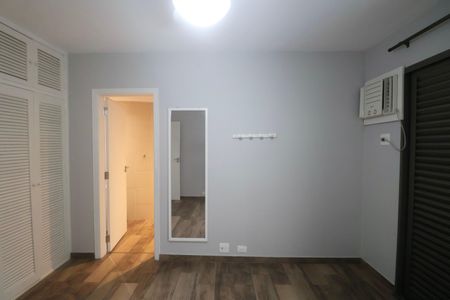 Apartamento para alugar com 194m², 4 quartos e 2 vagasSuíte 1