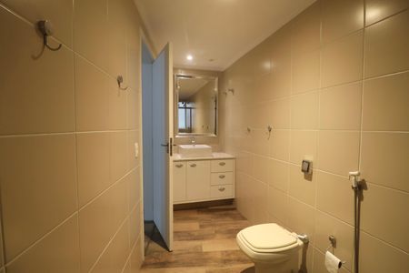 Apartamento para alugar com 194m², 4 quartos e 2 vagasBanheiro da Suíte 1