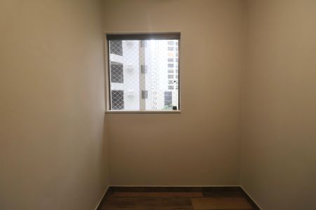 Apartamento para alugar com 194m², 4 quartos e 2 vagasQuarto