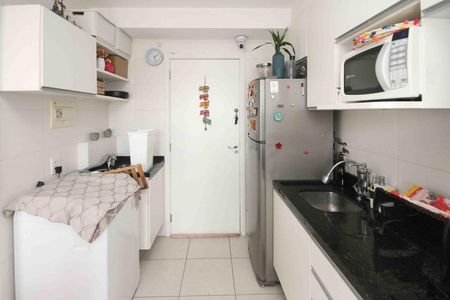 Cozinha de apartamento à venda com 1 quarto, 27m² em Vila Ema, São Paulo