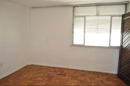 Sala de apartamento para alugar com 2 quartos, 80m² em Inhaúma, Rio de Janeiro