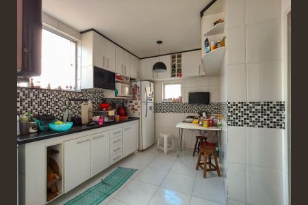 Apartamento à venda com 144m², 3 quartos e sem vagaCozinha